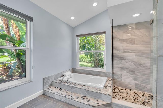 4528 SPRING FLOWER COURT, Sarasota, FL 34233
