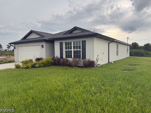 3113 74th ST W, Lehigh Acres, FL 33971
