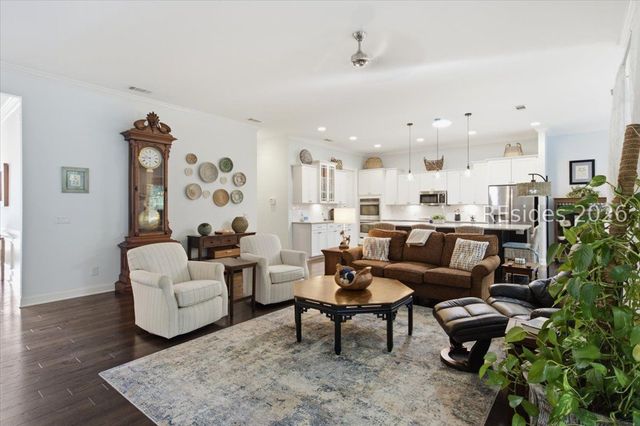 382 Lake Bluff Dr, Bluffton, SC 29910