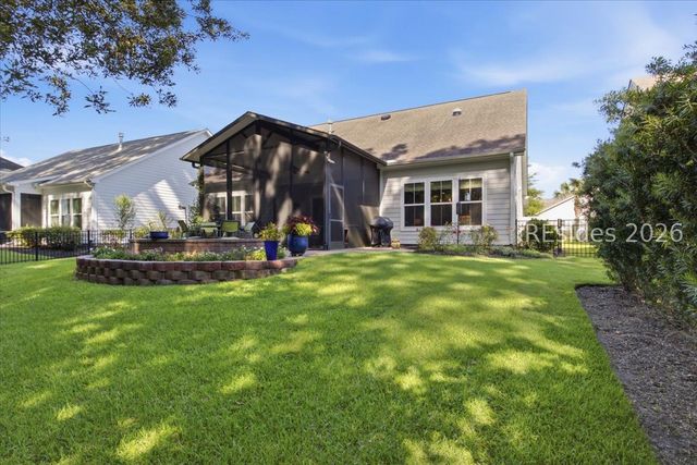 382 Lake Bluff Dr, Bluffton, SC 29910