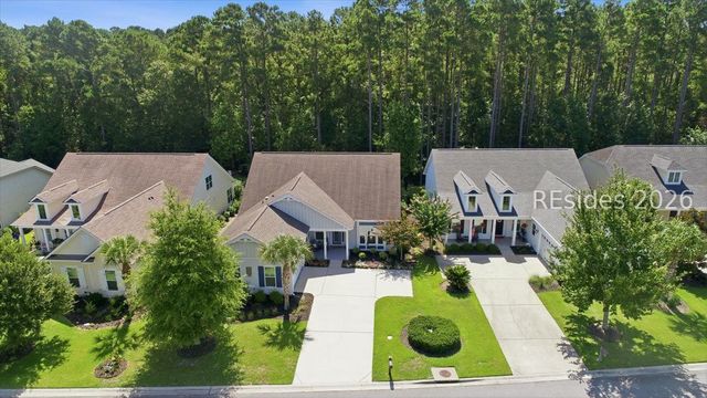 382 Lake Bluff Dr, Bluffton, SC 29910