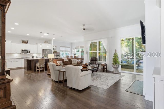 382 Lake Bluff Dr, Bluffton, SC 29910