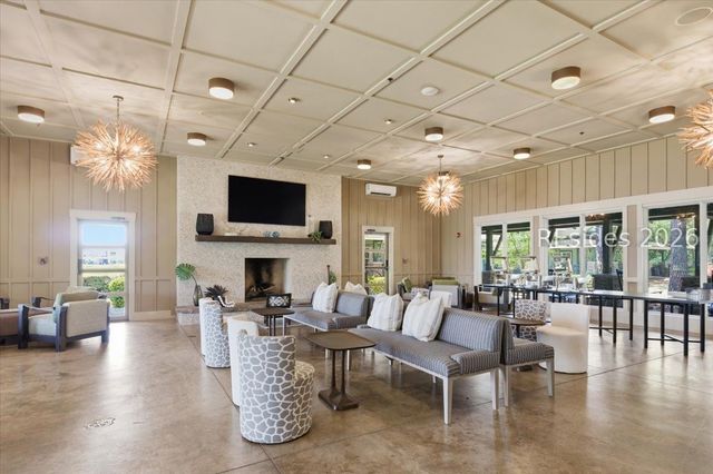 382 Lake Bluff Dr, Bluffton, SC 29910