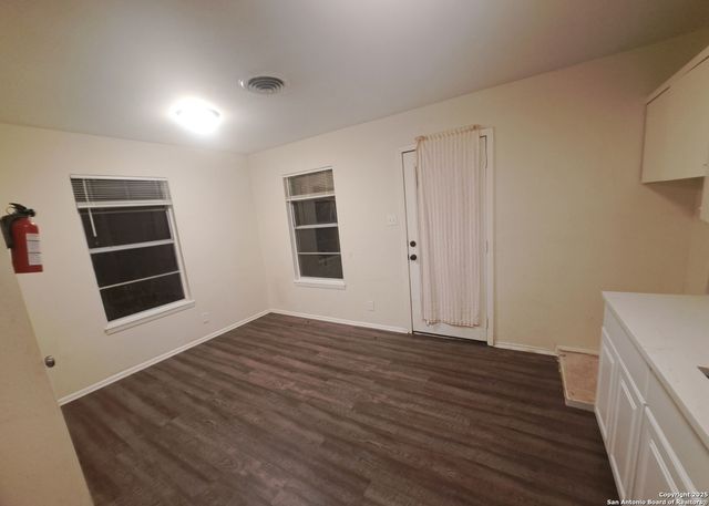 5502 Wales, San Antonio, TX 78223