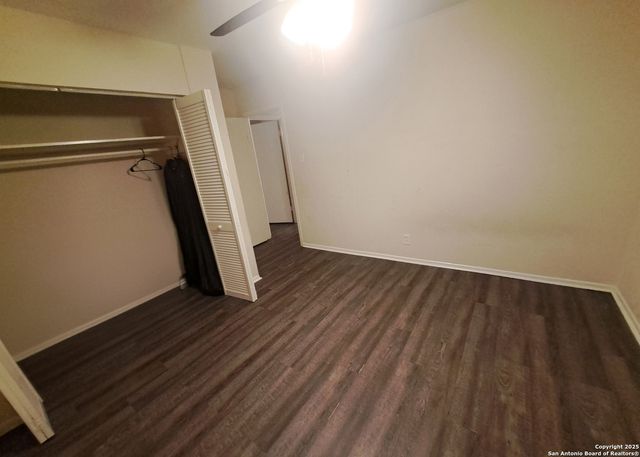 5502 Wales, San Antonio, TX 78223