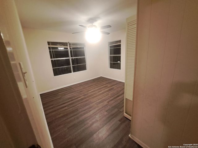 5502 Wales, San Antonio, TX 78223