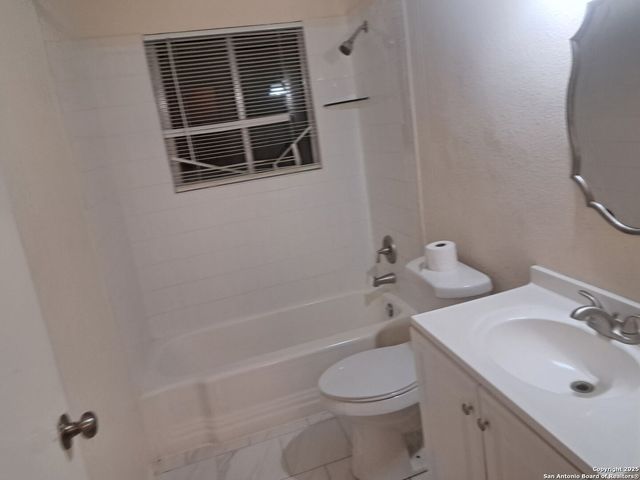 5502 Wales, San Antonio, TX 78223