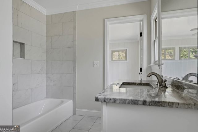 1009 Summit Drive, Albany, GA 31707