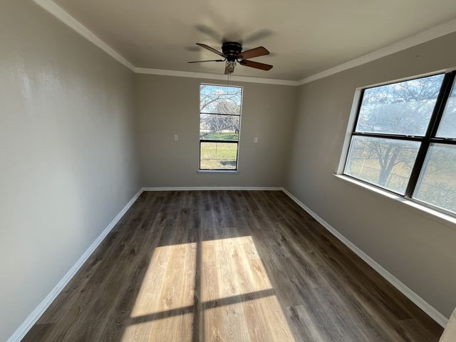 243 Sparks Drive, Evant, TX 76525