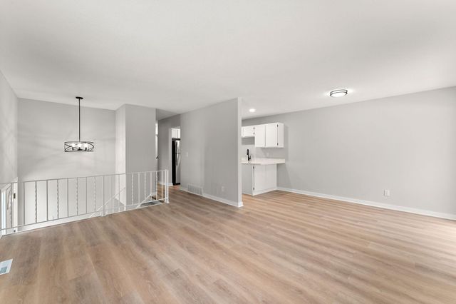 1199 Timbershore Lane, Eagan, MN 55123