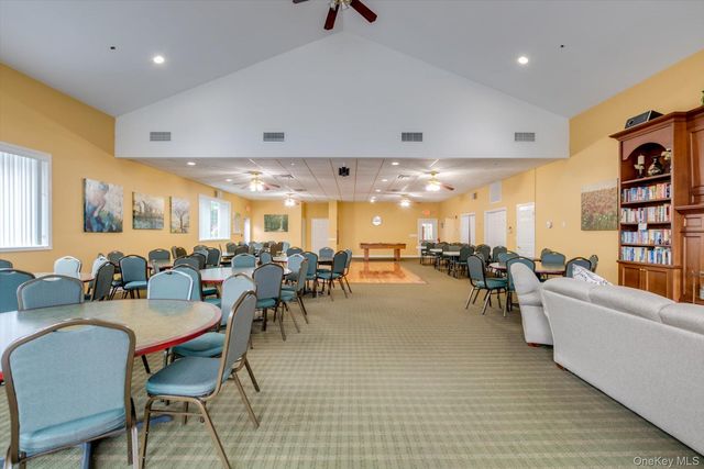 137 Francesca Way, Amityville, NY 11701