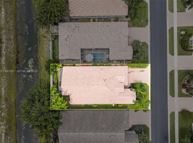 10471 S Utopia Circle S, Boynton Beach, FL 33437