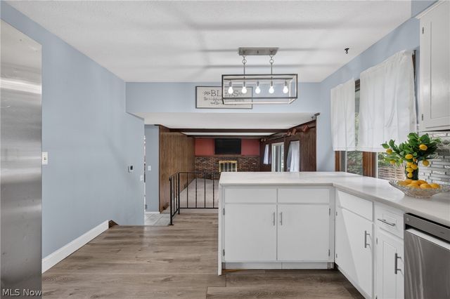 4865 Foxlair Trail, Richmond Heights, OH 44143