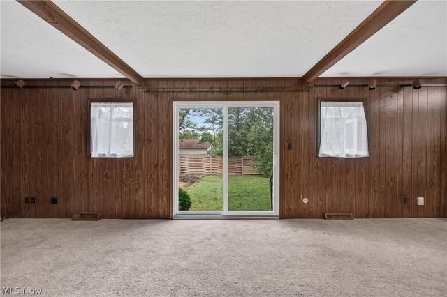 4865 Foxlair Trail, Richmond Heights, OH 44143