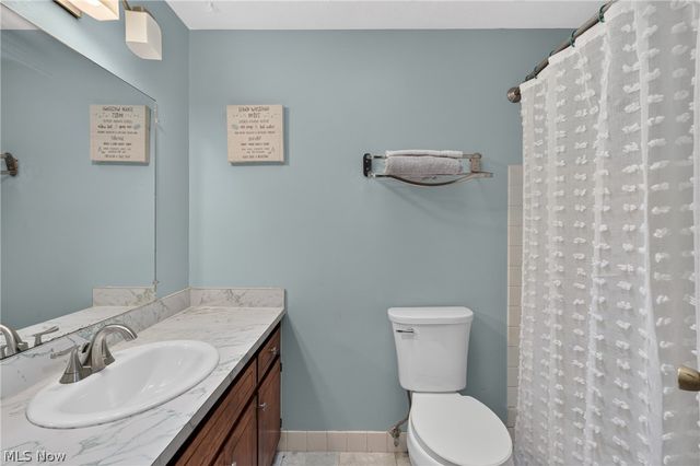 4865 Foxlair Trail, Richmond Heights, OH 44143