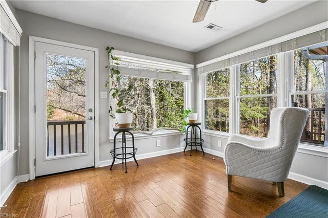 686 Todd TRL, Newport News, VA 23602