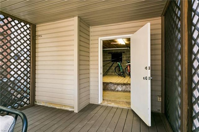 686 Todd TRL, Newport News, VA 23602