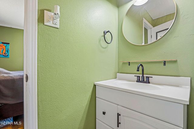 10548 CLEARWATER Street, El Paso, TX 79924