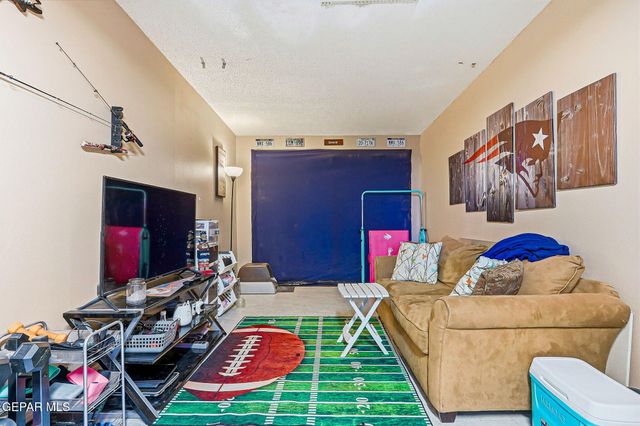 10548 CLEARWATER Street, El Paso, TX 79924