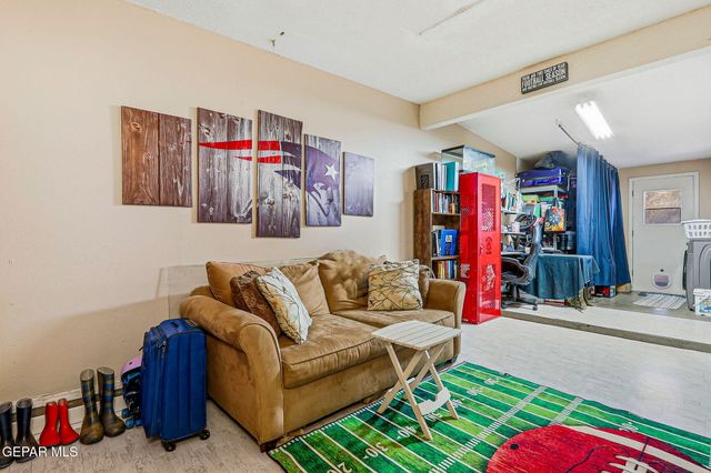 10548 CLEARWATER Street, El Paso, TX 79924