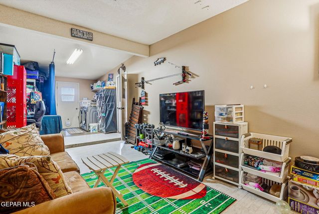 10548 CLEARWATER Street, El Paso, TX 79924