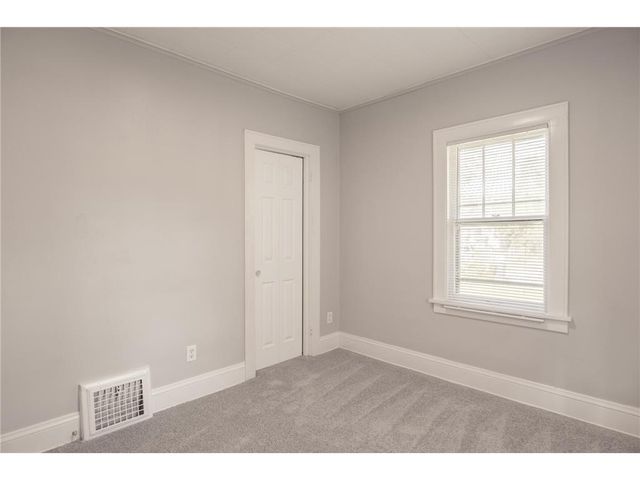 4020 Emerson Avenue N, Minneapolis, MN 55412