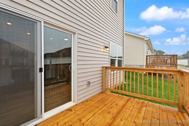 1555 Cypress Cove NW, Corydon, IN 47112