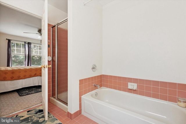 124 GALWAY CIRCLE, Chalfont, PA 18914