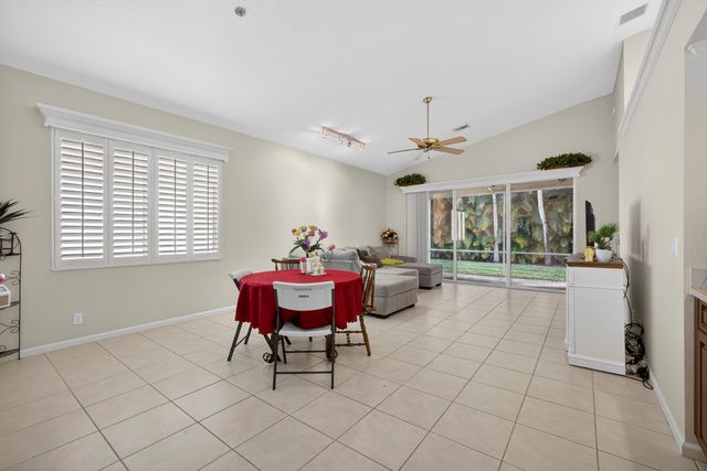 9096 Bay Point Circle, West Palm Beach, FL 33411