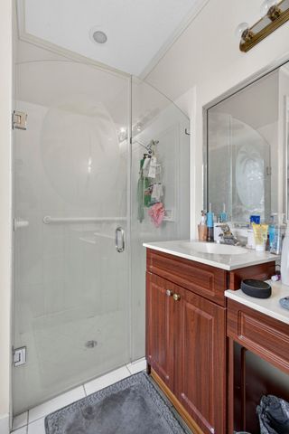 9096 Bay Point Circle, West Palm Beach, FL 33411