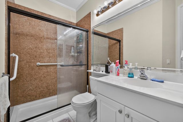 9096 Bay Point Circle, West Palm Beach, FL 33411