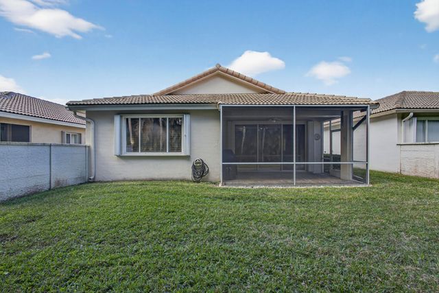 9096 Bay Point Circle, West Palm Beach, FL 33411