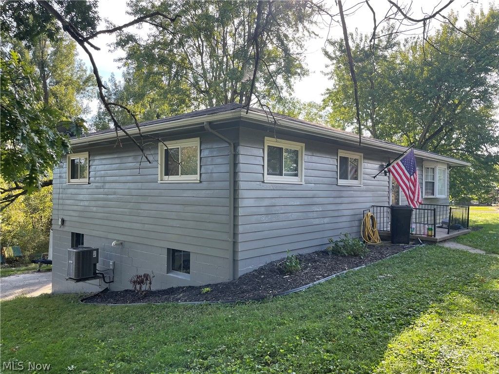 57650 Prospect Avenue, Bridgeport, OH 43912
