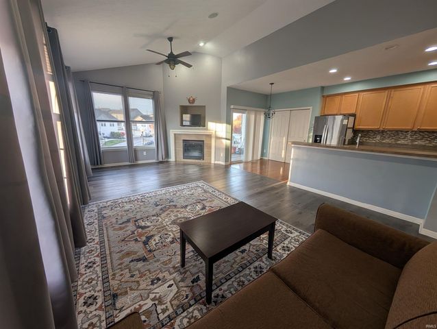 13896 Willesden Circle, Fishers, IN 46037