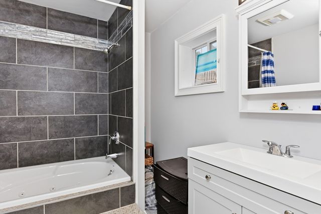 31 Wilbur, Taunton, MA 02780