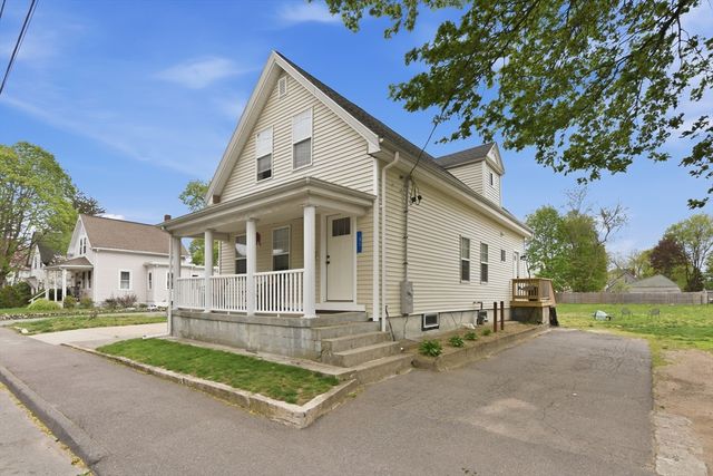 31 Wilbur, Taunton, MA 02780