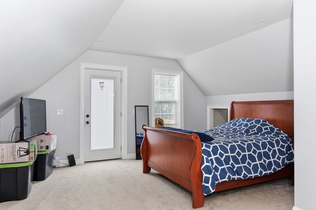 31 Wilbur, Taunton, MA 02780