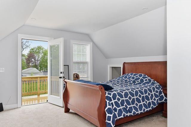 31 Wilbur, Taunton, MA 02780