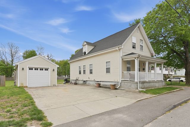 31 Wilbur, Taunton, MA 02780