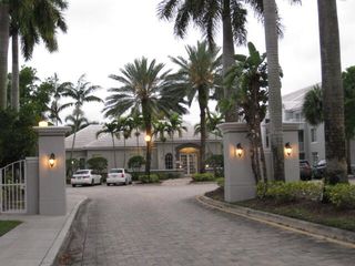 620 SW 111th Avenue 103, Pembroke Pines, FL 33025