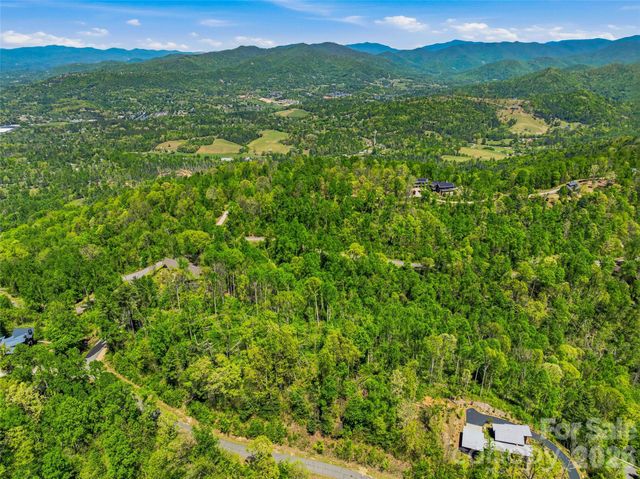 135 Starling Pass, Asheville, NC 28804