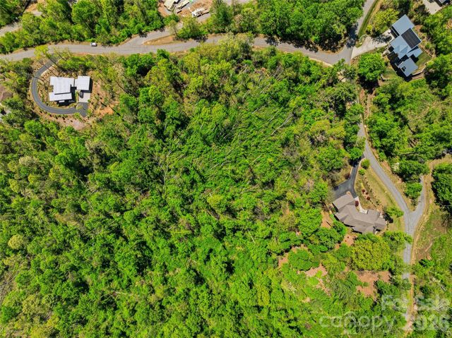 135 Starling Pass, Asheville, NC 28804