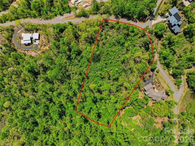 135 Starling Pass, Asheville, NC 28804