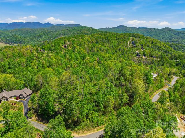 135 Starling Pass, Asheville, NC 28804