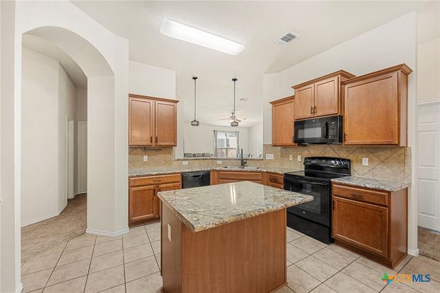 6403 Creek Land Road, Killeen, TX 76549