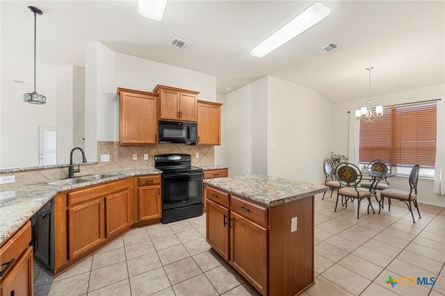 6403 Creek Land Road, Killeen, TX 76549