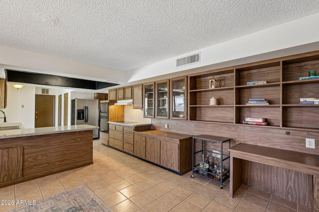 17215 N 130TH Avenue, Sun City West, AZ 85375