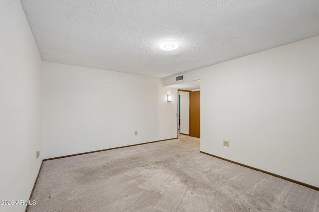 17215 N 130TH Avenue, Sun City West, AZ 85375