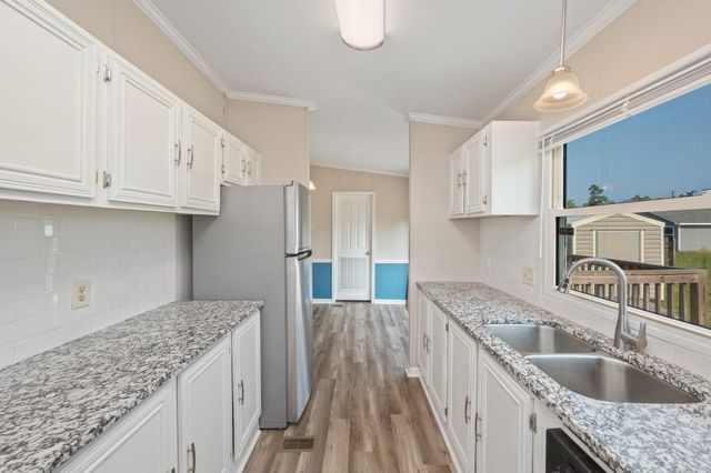 4625 Canary Way, Crestview, FL 32539