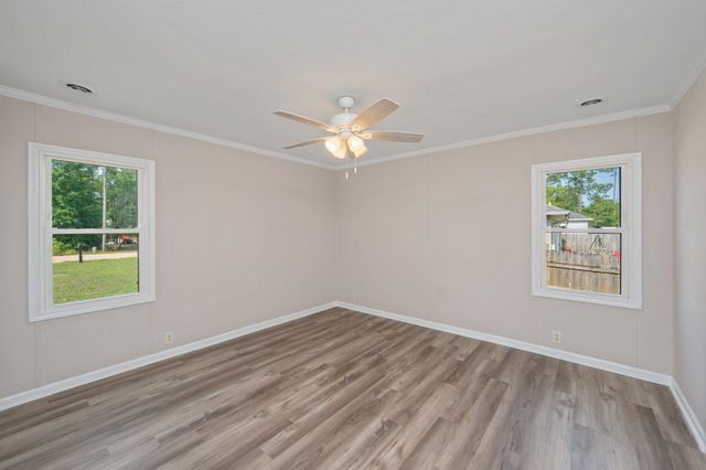 4625 Canary Way, Crestview, FL 32539